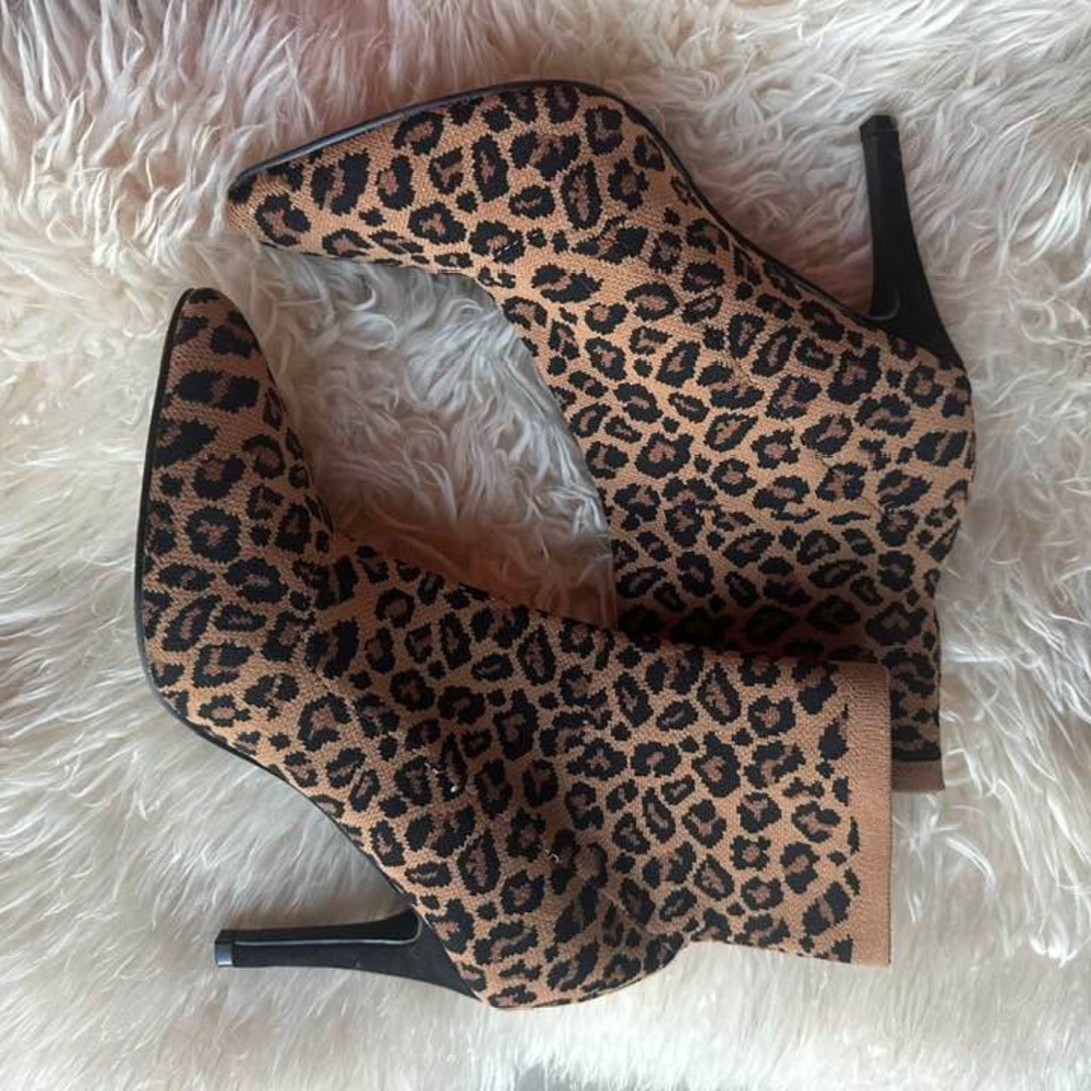 Mia Lepord stretch boot brand new